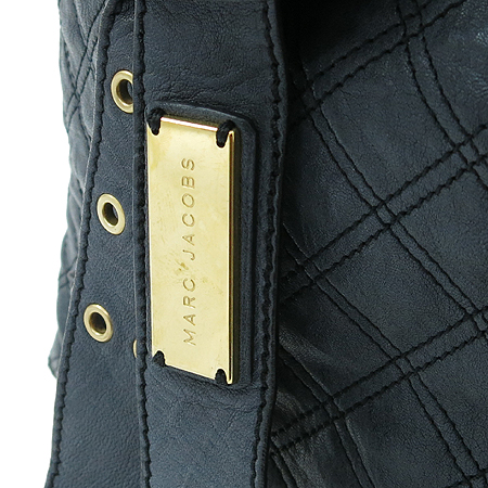 Marc_Jacobs(��ũ�����߽�) ��ũ���� ���÷��� ����ΰ� �� ��� ����� �̹���4 - ���̺��� �߰���ǰ