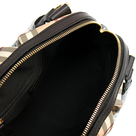 Burberry(������) 3201007 Ŭ���� üũ THORNLEY(��) ��Ʈ�� �̹���6 - ���̺��� �߰���ǰ