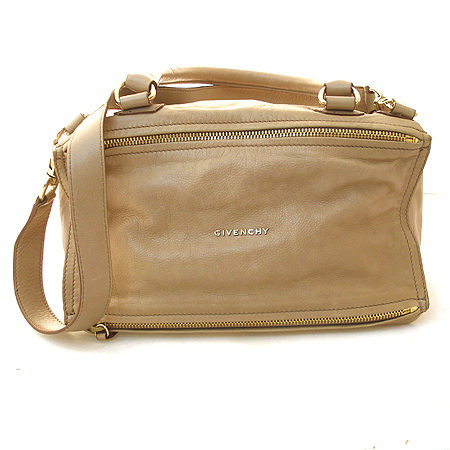 ����� �ǵ��� ���� 