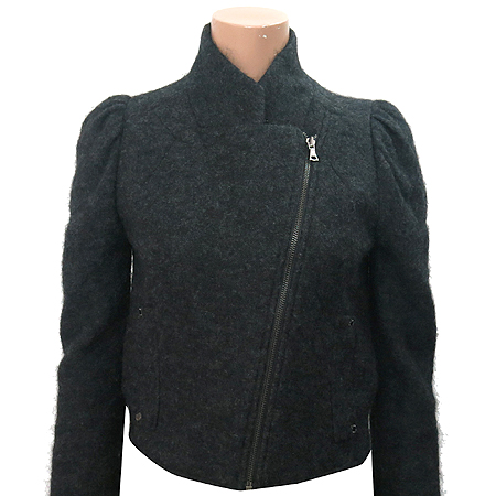 ������  ����