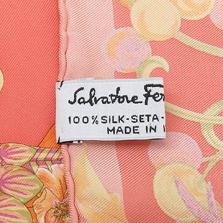 Ferragamo(��󰡸�) 100% ��ũ �ڶ� ��ī�� �̹���4 - ���̺��� �߰���ǰ