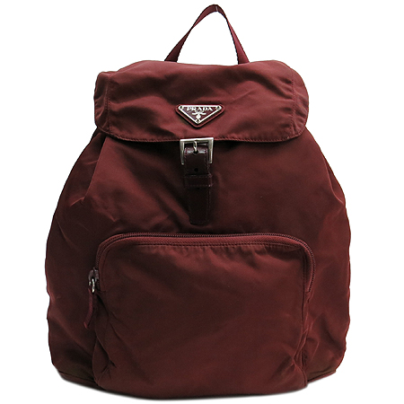 �����  ����