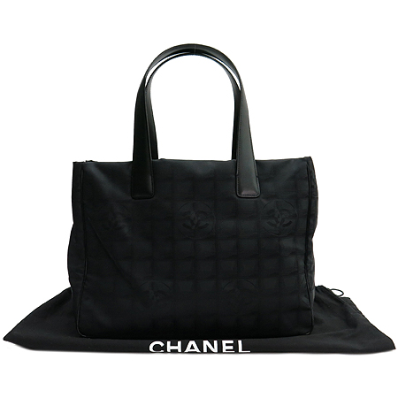 Chanel() A15991  Ʈ  к긯    Ʈ