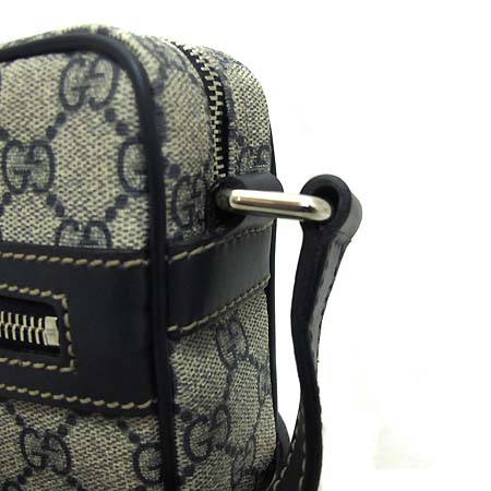 Gucci(����) 201447 GG�ΰ� PVC ���� ���� Ʈ���� ���� �̴� ũ�ν��� [��õ ������] �̹���4 - ���̺��� �߰���ǰ