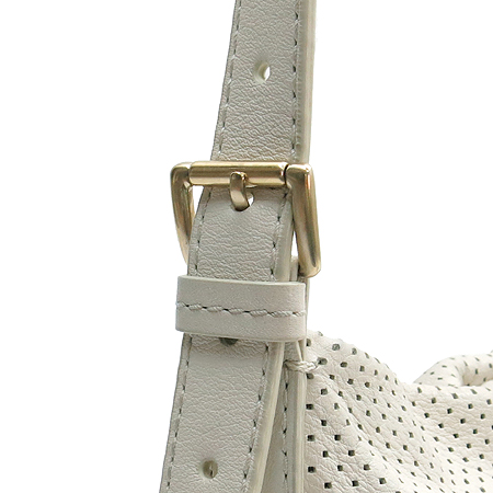 Bally(�߸�) UPPER ȭ��Ʈ �������� �Ｑ ��Ƽġ ũ�ν��� �̹���4 - ���̺��� �߰���ǰ