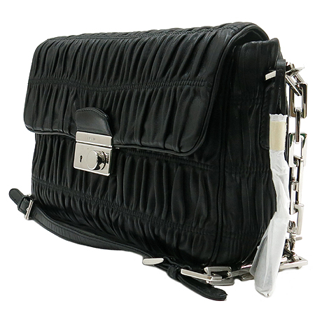 Prada(�����) BT0915 NAPPA (����) GAUFRE (������) NERO �÷� ���� ü�� ����� �̹���3 - ���̺��� �߰���ǰ