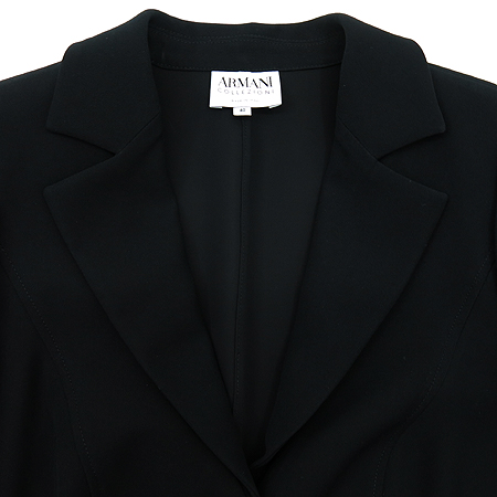 Armani COLLEZIONI(�Ƹ����� �÷�������) �����÷� ���� �̹���2 - ���̺��� �߰���ǰ