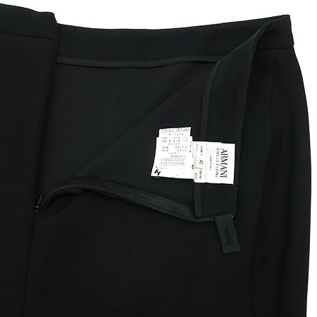 Armani COLLEZIONI(�Ƹ����� �÷�������) �����÷� ���� �̹���5 - ���̺��� �߰���ǰ