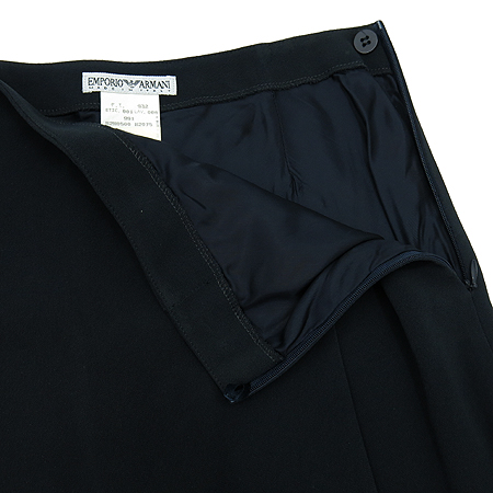 Emporio Armani(�������� �Ƹ�����) ���� �׷����÷� ���� �̹���5 - ���̺��� �߰���ǰ