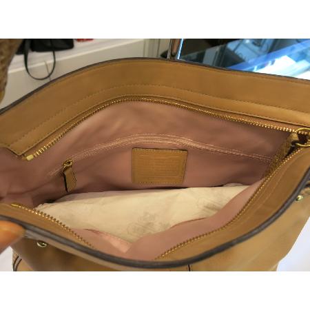 Coach(��ġ) ����� �̹���3 - ���̺��� �߰���ǰ