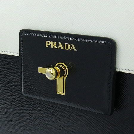 Prada(�����) BR4977 SAFFIANO VERNIC(���ǾƳ� ������) ���̴�Ʈ ���� ü�� ����� [��������] �̹���4 - ���̺��� �߰���ǰ