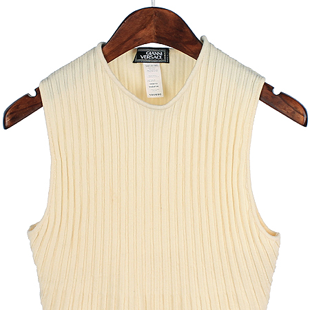 Versace(������ü) ���̺����÷� ���� �̹���2 - ���̺��� �߰���ǰ