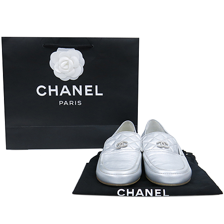 ����  ����