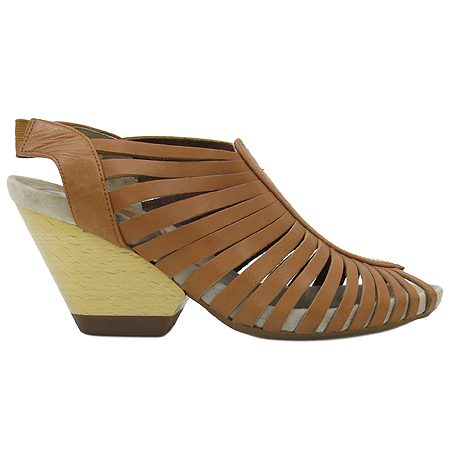 Camper(ķ��) ���� ���� ������ ���� ������ ���� �̹���4 - ���̺��� �߰���ǰ