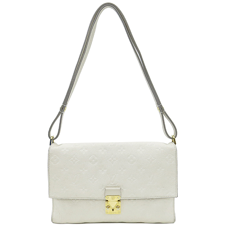 ���̺���  �����