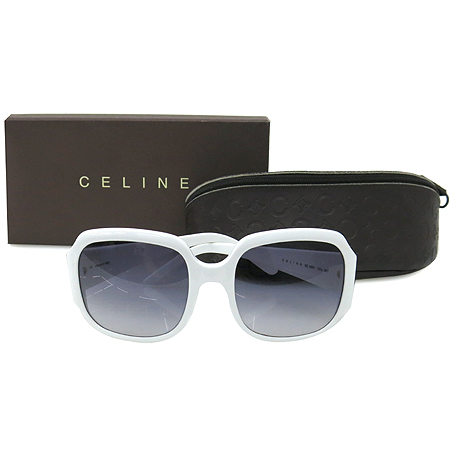 ������  ���۶�