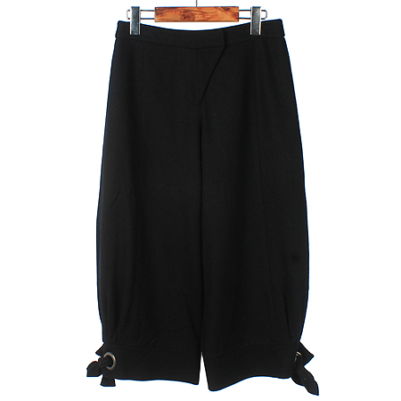 ����  ����