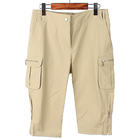 ���׳�  ����