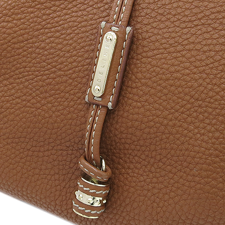 Celine(������) ���� ���� ��Ƽġ ���ͽ��� ����� �̹���4 - ���̺��� �߰���ǰ