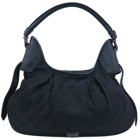 ������  �����