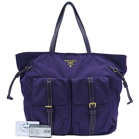 �����  �����