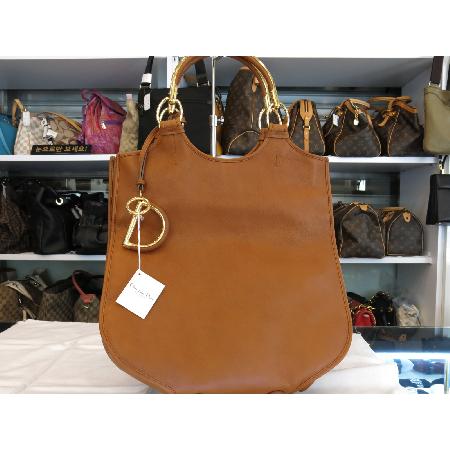 Dior(ũ����î���)����� ������� ����� �̹���2 - ���̺��� �߰���ǰ