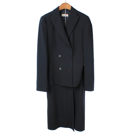 �Ƹ�����  ����