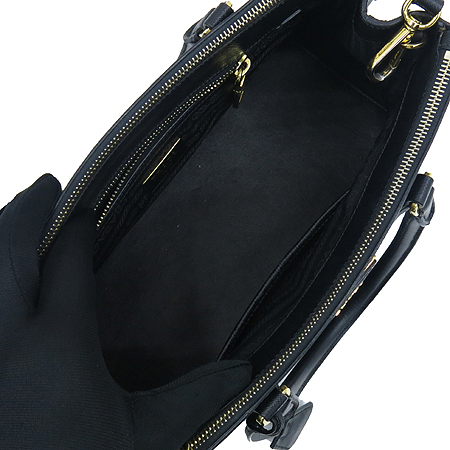 Prada(�����) BN1801 ����ΰ� ���� ���ǾƳ�(SAFFIANO) ����(LUX) 2WAY [�б�������] �̹���6 - ���̺��� �߰���ǰ