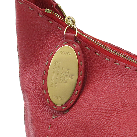 Fendi(���) 8BR648 �������� ȣ�� ����� �̹���3 - ���̺��� �߰���ǰ