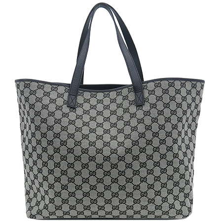 ����  �����