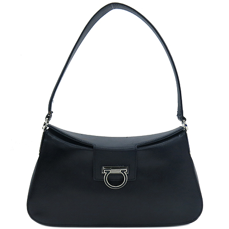 Ferragamo(��󰡸�) 21 4835 ���� ���ǾƳ� ��ġ�� ����ΰ� ����� �̹���2 - ���̺��� �߰���ǰ