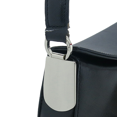 Ferragamo(��󰡸�) 21 4835 ���� ���ǾƳ� ��ġ�� ����ΰ� ����� �̹���4 - ���̺��� �߰���ǰ