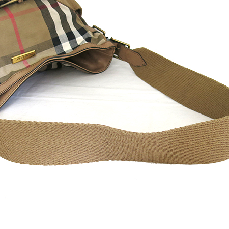 Burberry(������) ���μ� �Ͽ콺 üũ ���� �ΰ� ��Ʈ��� ���� Ʈ���� �к긯 ����� [�ϻ����] �̹���5 - ���̺��� �߰���ǰ