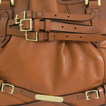 Burberry(������) 38176831 ���μ� ���� ���� ���� ��Ʈ ��� ��Ʈ�� [�ϻ����] �̹���4 - ���̺��� �߰���ǰ