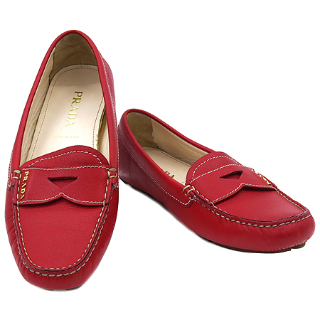 �����  ����