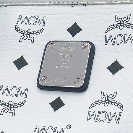 MCM(������) MMT3SV ���佺 ��Ƽ ���� 2WAY �̹���4 - ���̺��� �߰���ǰ