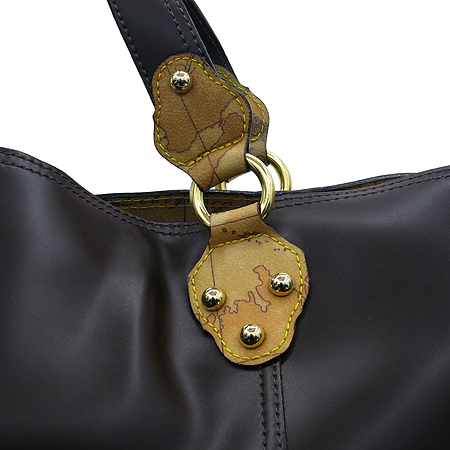 ALVIERO MARTINI ����� �ٰ� �� ���� �̹���4 - ���̺��� �߰���ǰ