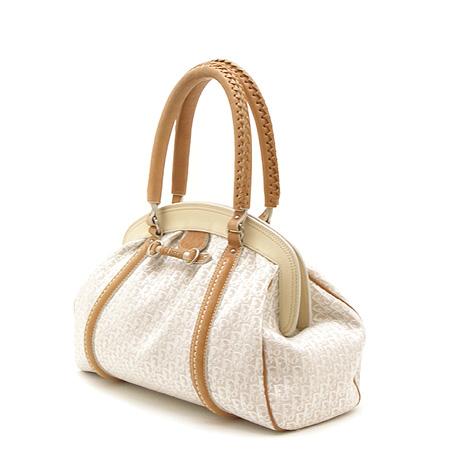 Dior(ũ����î���) �ڰ��� ����� ����ΰ� ��� ��Ʈ�� �̹���3 - ���̺��� �߰���ǰ