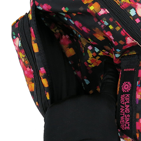 KIPLING(Ű�ø�) �к긯 ���� ũ�ν��� �̹���4 - ���̺��� �߰���ǰ