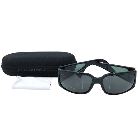 �Ƹ�����  ���۶�