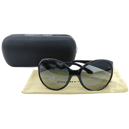 ����  ���۶�