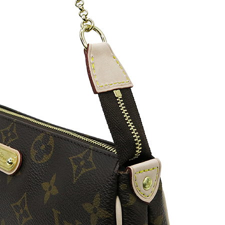 Louis Vuitton(���̺���) M95567 ���׷� ĵ���� ����Ŭ��ġ 2WAY [�б�������] �̹���4 - ���̺��� �߰���ǰ