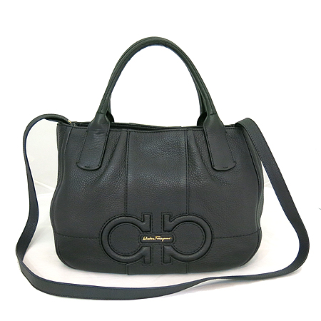 Ferragamo(��󰡸�) ���� ���� ���� ��ġ�� �ΰ� Salvatore(����䷹) 2WAY [�ϻ����] �̹���2 - ���̺��� �߰���ǰ