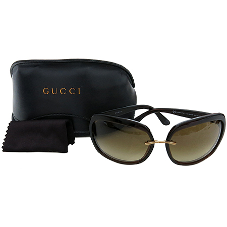 ����  ���۶�