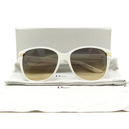 Dior(ũ����î���) ���� �ΰ� ���� ���۶� �̹���2 - ���̺��� �߰���ǰ