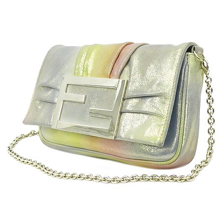 Fendi(���) 8BP046 ���� FF�ΰ� ��� �� Ŭ��ġ �� ����ü�� ����� [��������] �̹���2 - ���̺��� �߰���ǰ