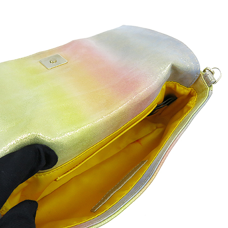 Fendi(���) 8BP046 ���� FF�ΰ� ��� �� Ŭ��ġ �� ����ü�� ����� [��������] �̹���5 - ���̺��� �߰���ǰ