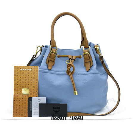 ������  �����