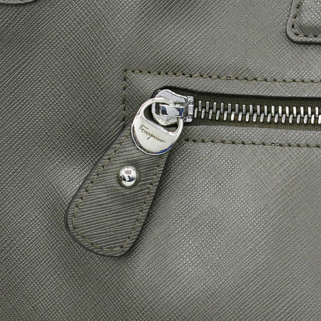 Ferragamo(��󰡸�) 21 B949 ��ũ �ǹ� ��Ż�� ���ǾƳ� ���� ��ġ�Ϸΰ� ��Ʈ�� �̹���4 - ���̺��� �߰���ǰ