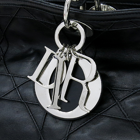 Dior(ũ����î���) M1301PGCA M900 ���� ����Ų �׶��� ��Ʈ�� + ��� ��Ʈ�� �̹���4 - ���̺��� �߰���ǰ